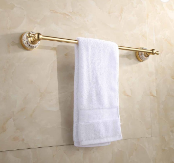 Kit de accesorios de 6 piezas para baños de hoteles chapado en oro marca FLG